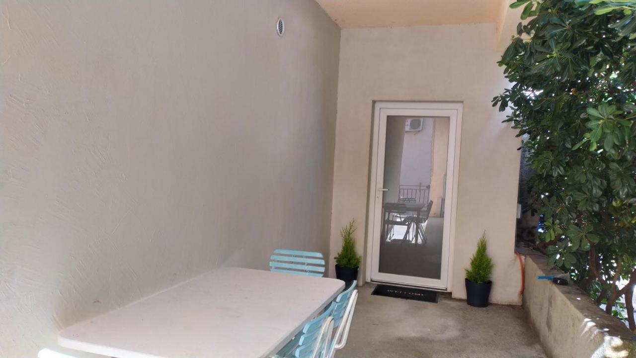 Apartment Skavo Baška Voda エクステリア 写真
